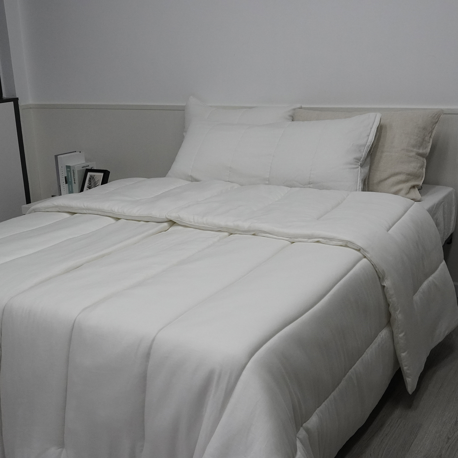 100% Organic Bamboo Strip Comforter Set-White