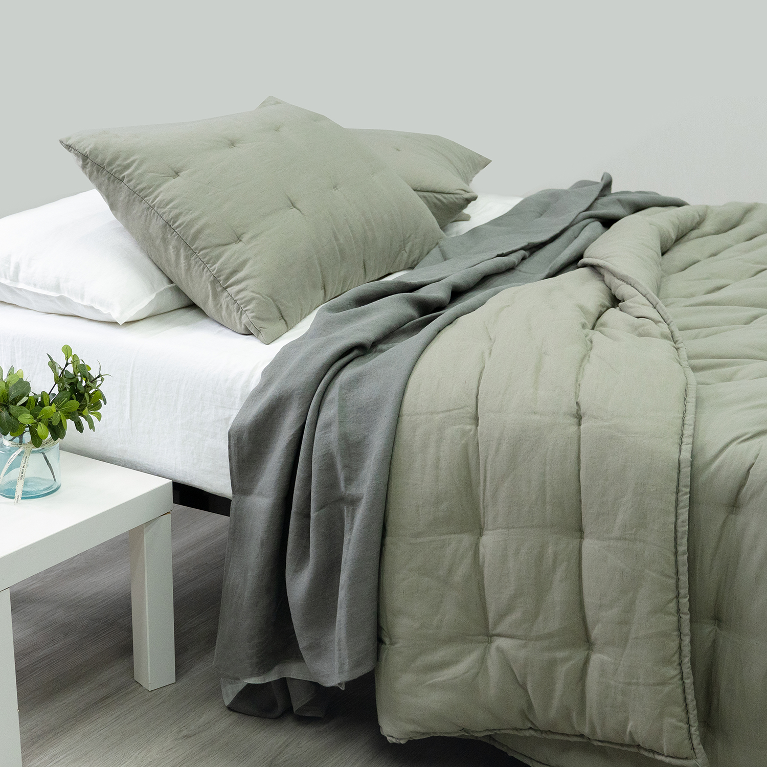 Organic Bamboo Puckered Linen Qulit Set-Green