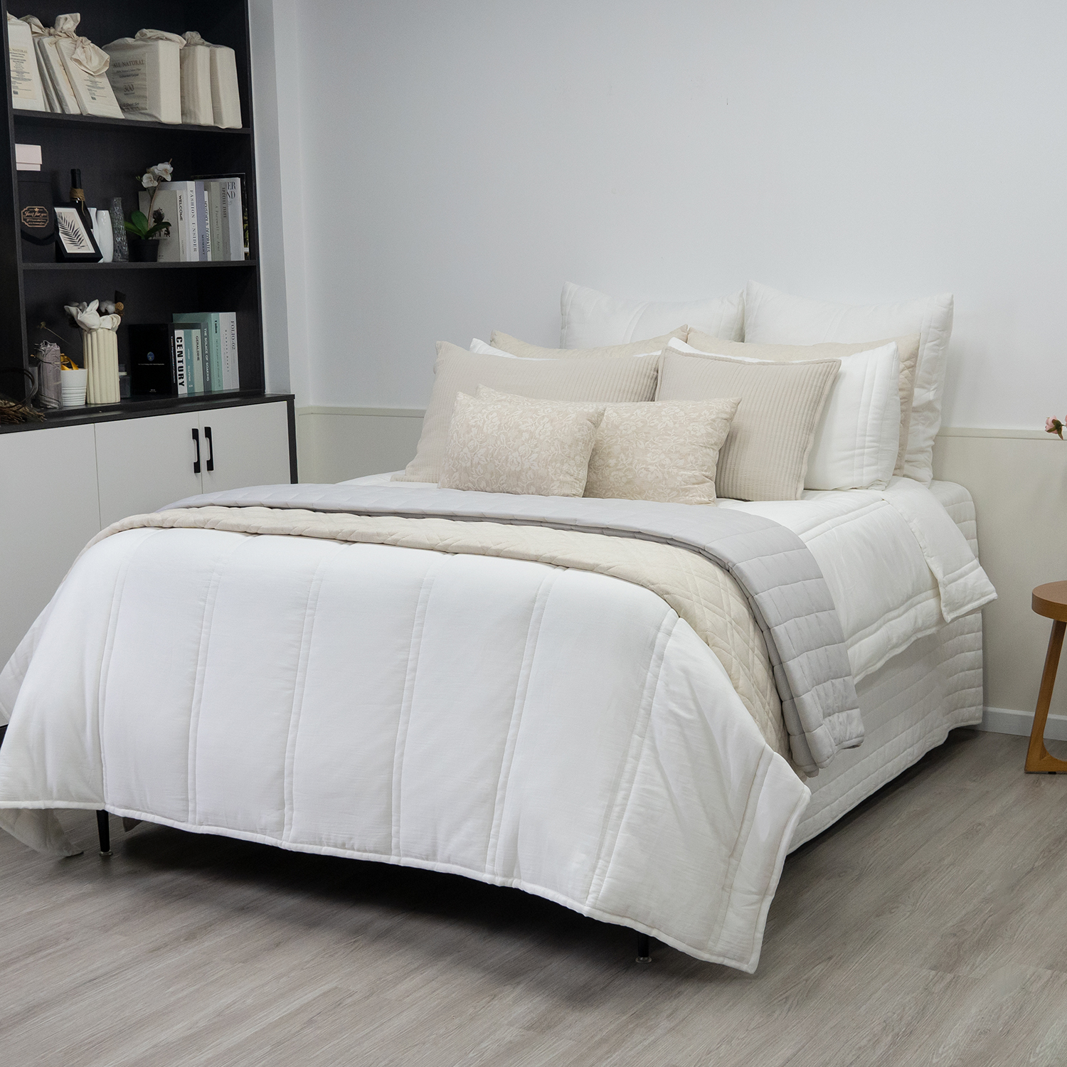 White Organic Bamboo Cotton Blend Quilt Set