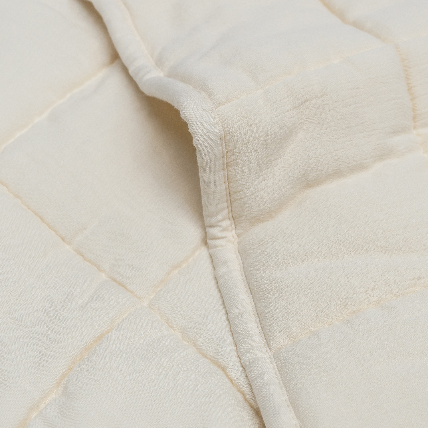 White Organic Cotton Guazz Box Quilt Set