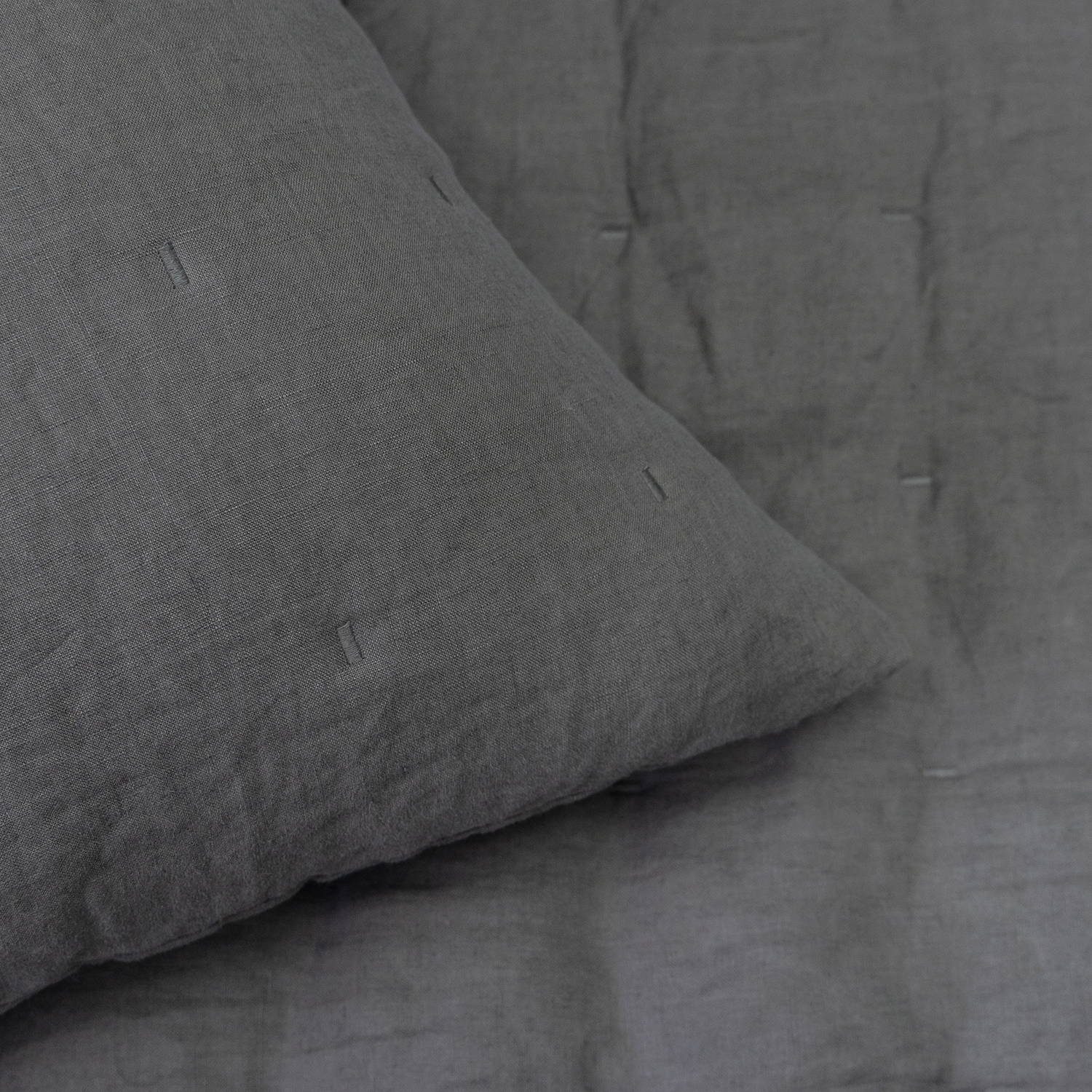 100% Linen Quilt set-Charcoal