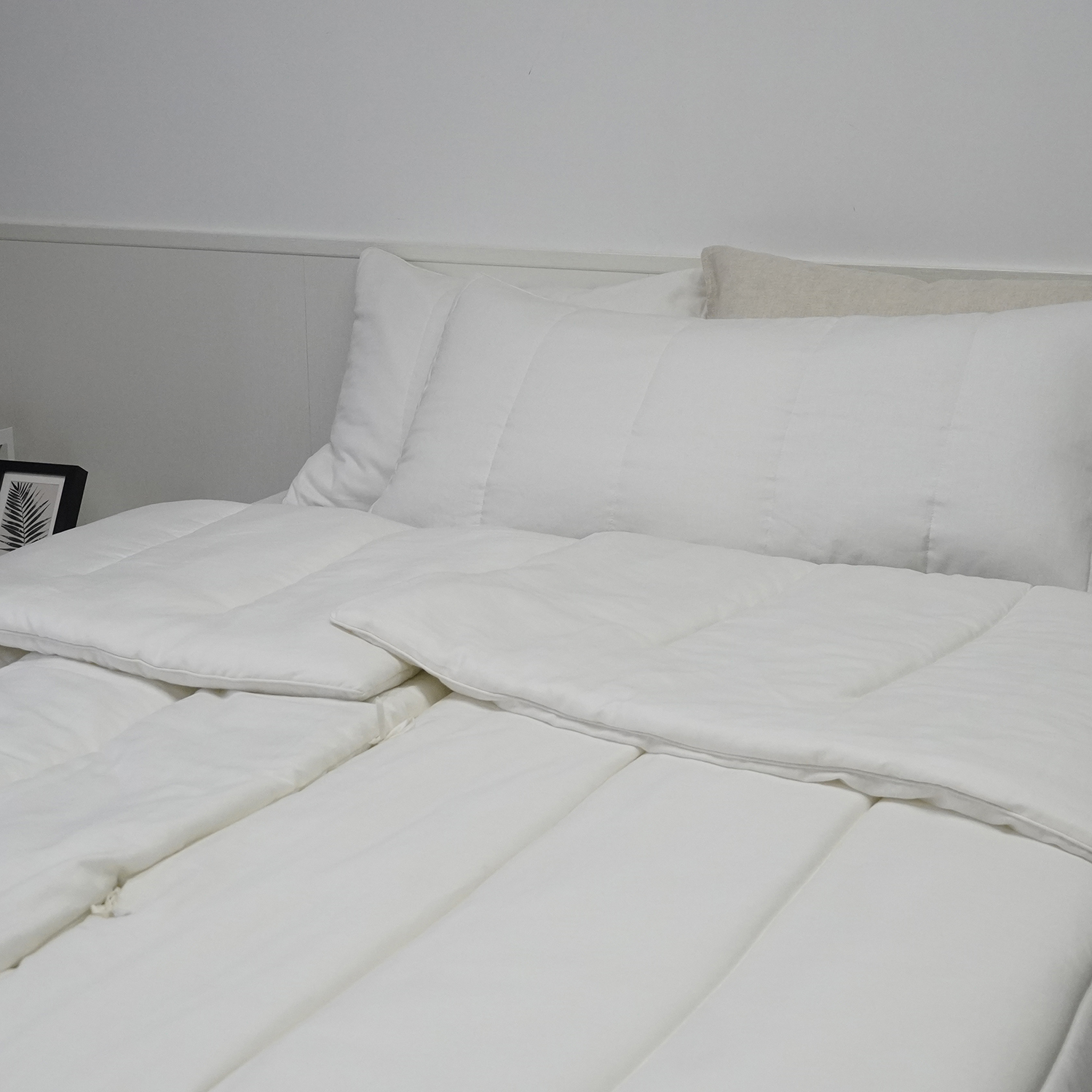 100% Organic Bamboo Strip Comforter Set-White