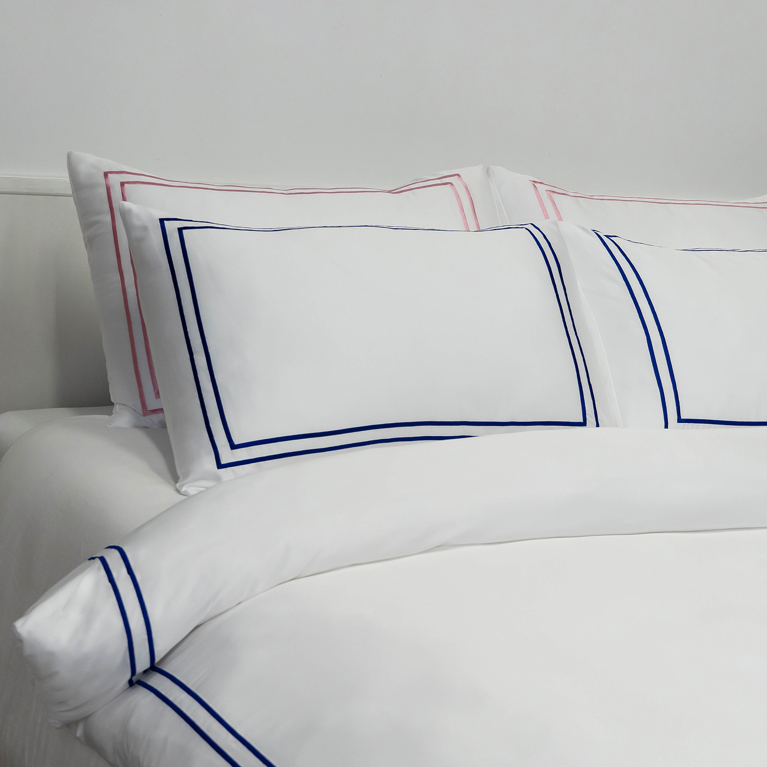 Organic Bamboo Duvet Cover Set- White and Blue