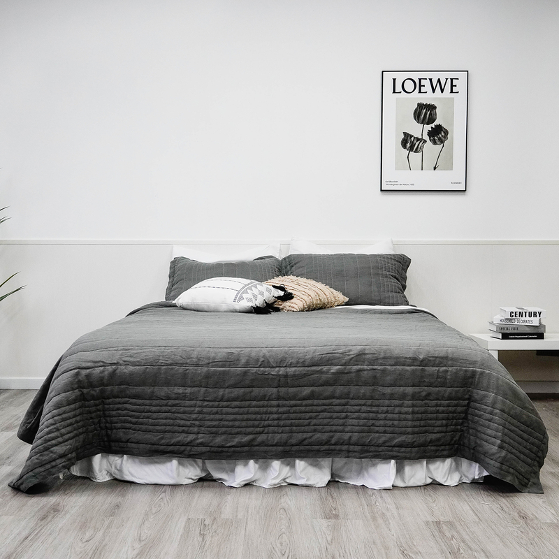 Charcoal Linen Quilt-Aurora