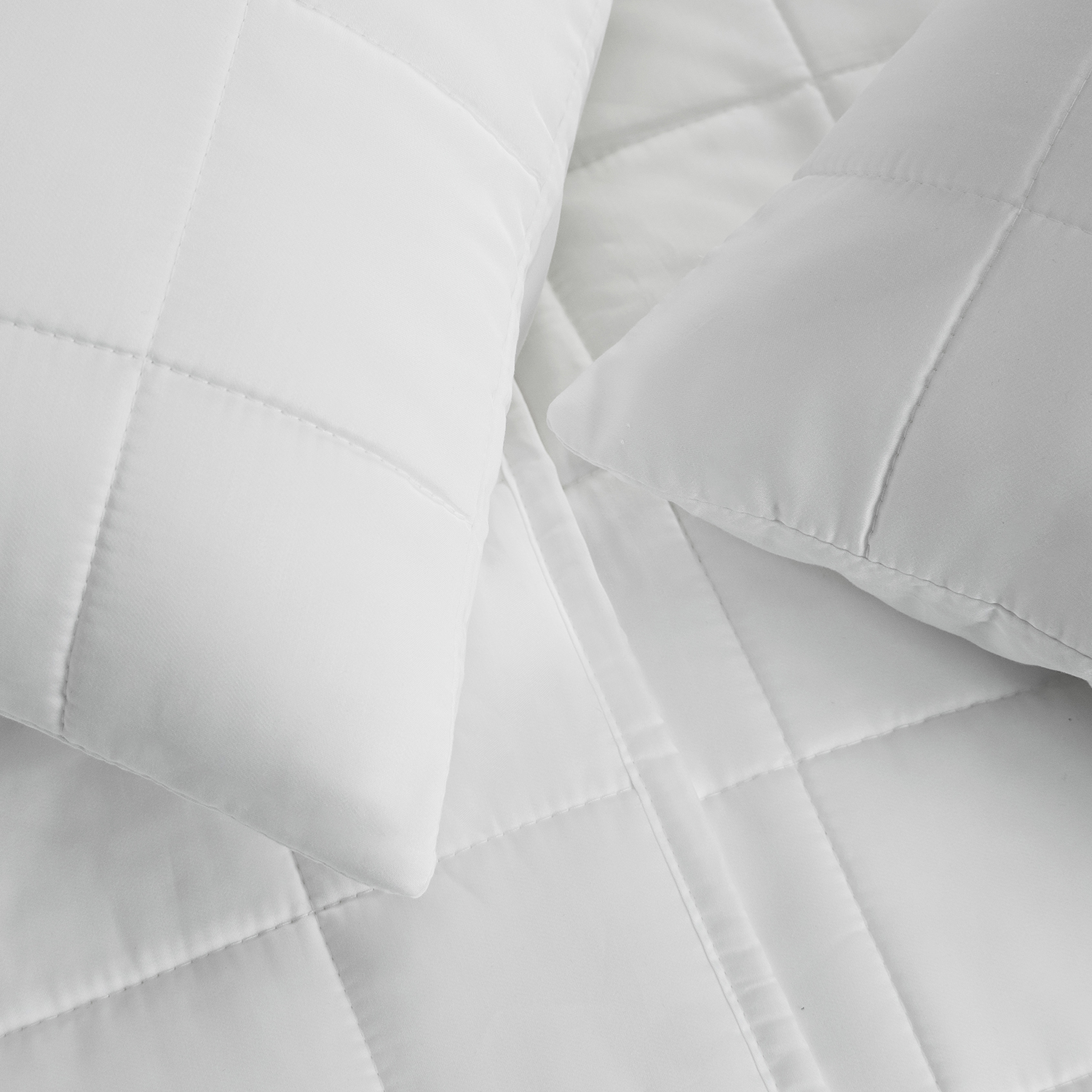 White 100% Organic Bamboo Quilt Set