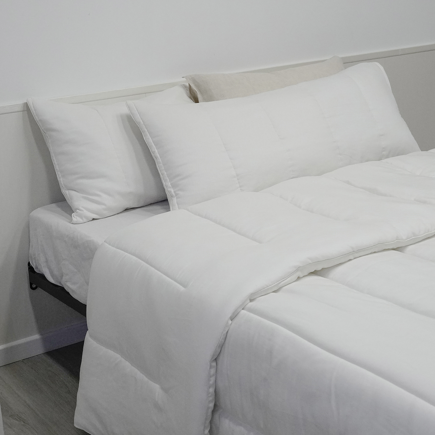 100% Organic Bamboo Strip Comforter Set-White