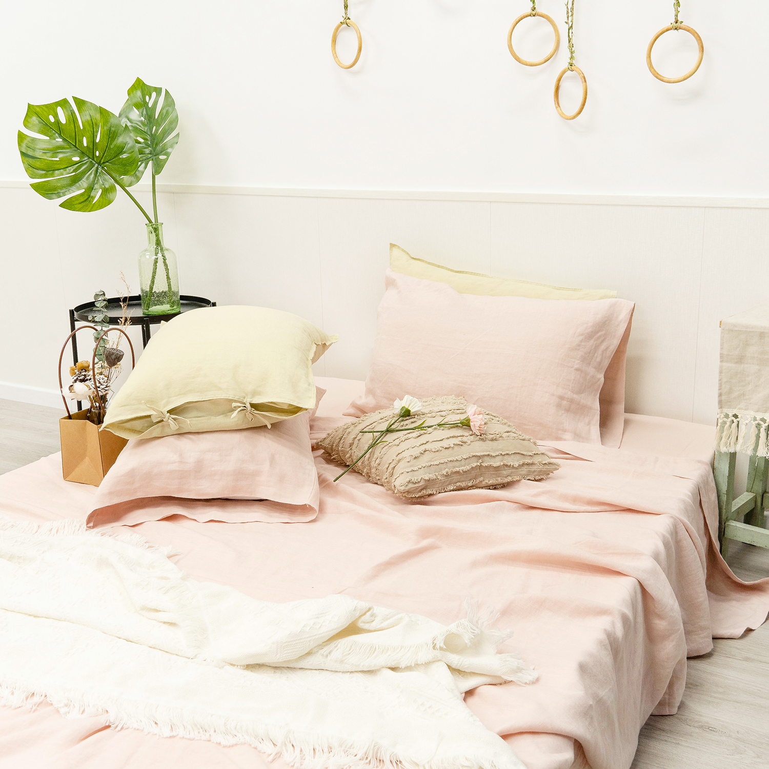 Pink Linen Sheet Set