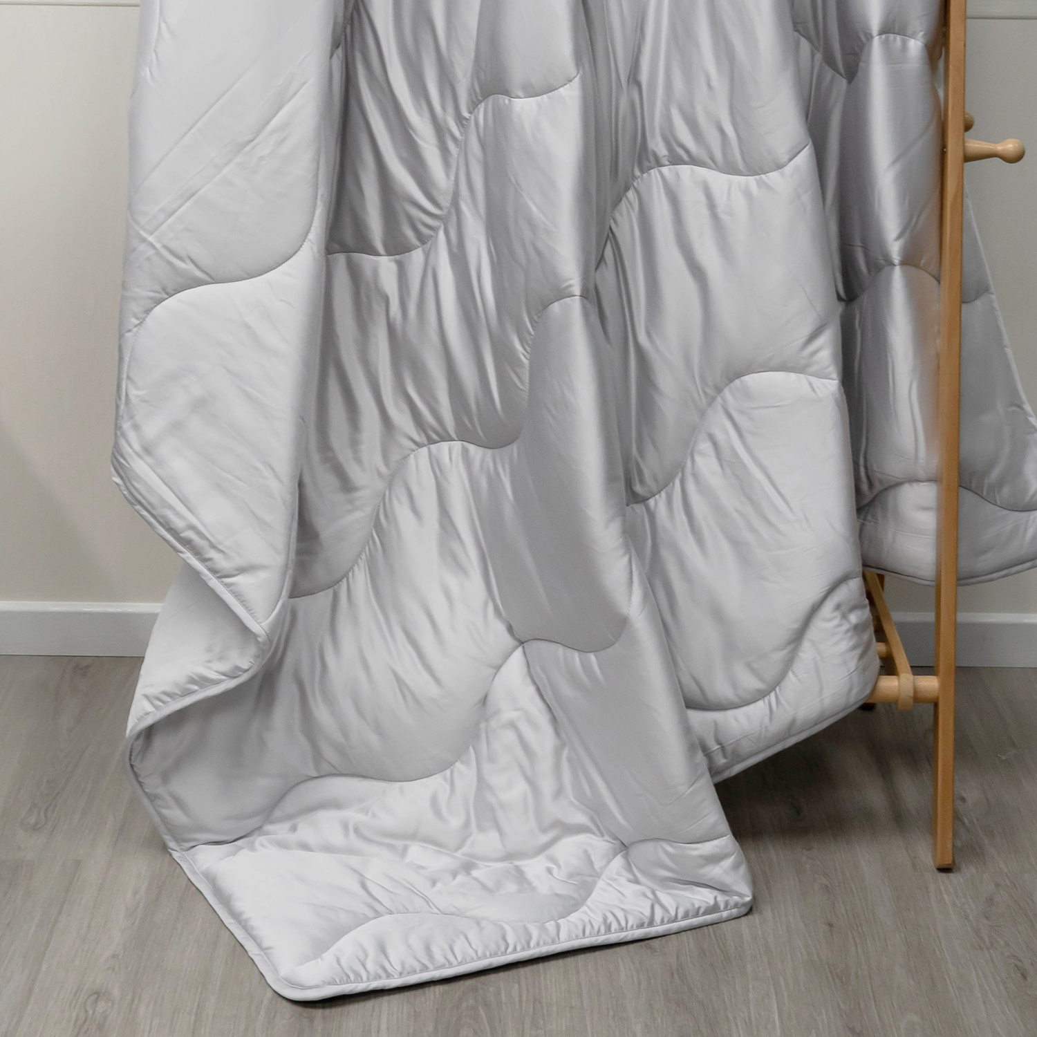 100% Pure Combed Cotton 300TC Quilt Factory Exclusive