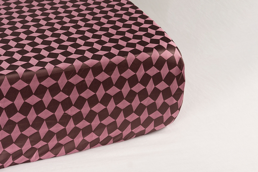 Ultra-fine 330TC micro-modal bedding