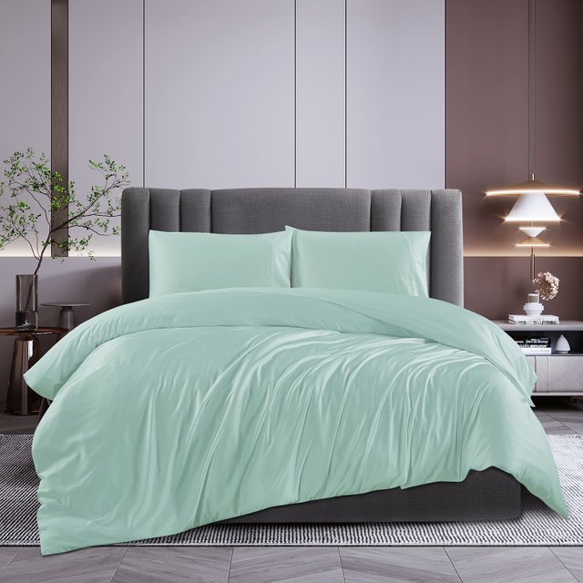 Soft Breathable 400TC Bamboo-Poly Sateen Printed Bedding Set China Factory Supplier